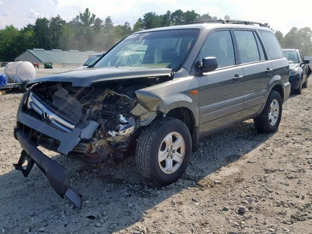 5FNYF18117B029698 - 2007 HONDA PILOT LX GREEN photo 2