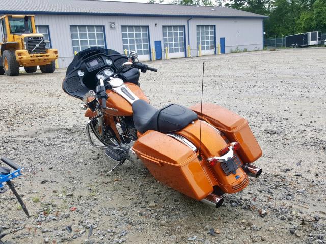 1HD1KHM18FB694979 - 2015 HARLEY-DAVIDSON FLTRX ROAD ORANGE photo 3