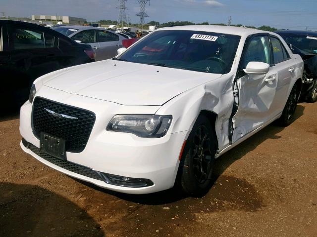 2C3CCAGG9KH586326 - 2019 CHRYSLER 300 S WHITE photo 2