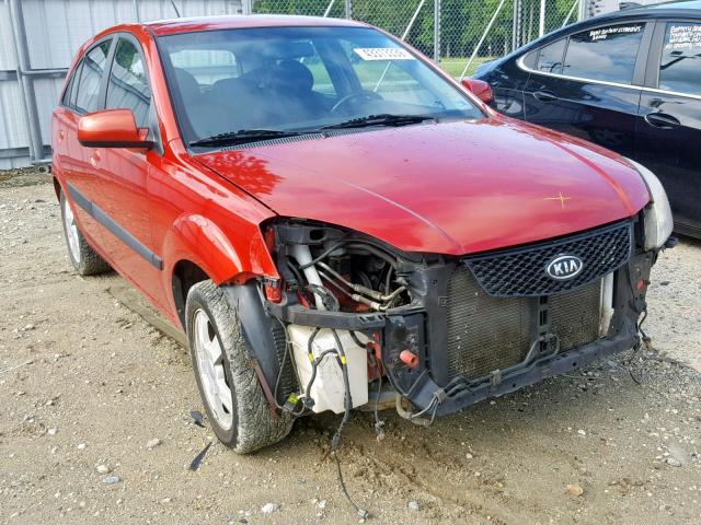 KNADE163166059989 - 2006 KIA RIO 5 RED photo 1