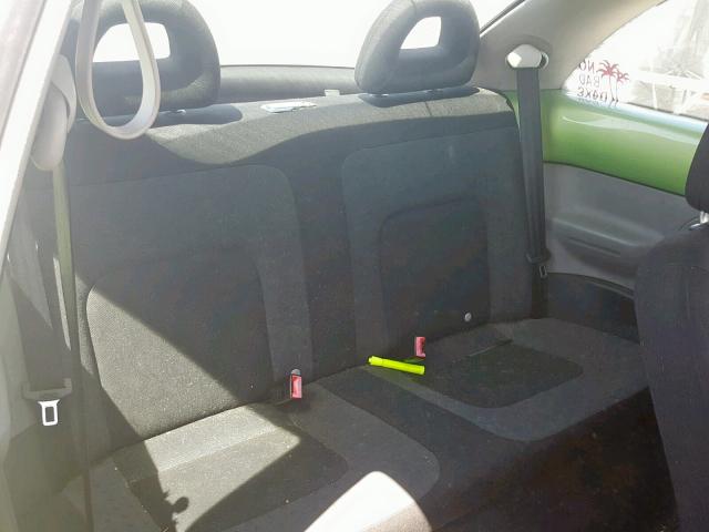 3VWBK21C12M436067 - 2002 VOLKSWAGEN NEW BEETLE მწვანე ფოტო 6