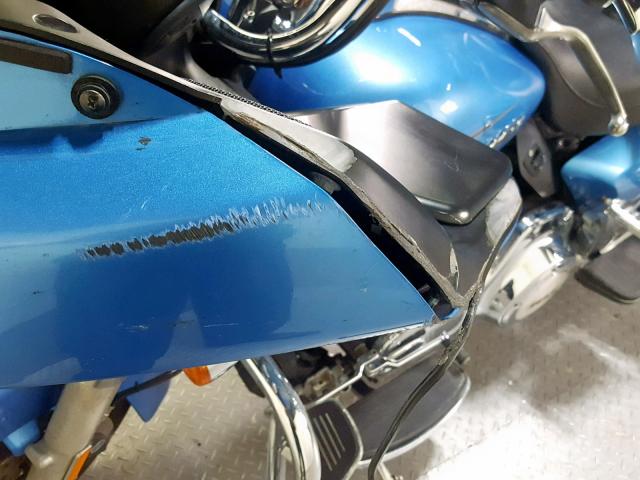 1HD1KGM19BB633967 - 2011 HARLEY-DAVIDSON FLTRU BLUE photo 18