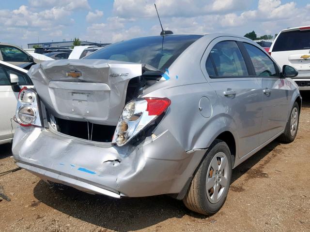 1G1JA5SH5F4219726 - 2015 CHEVROLET SONIC LS SILVER photo 4