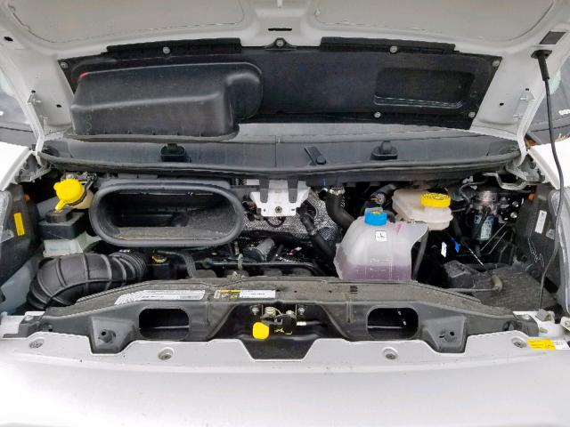 3C6TRVCG5KE522925 - 2019 RAM PROMASTER 白色 照片 7