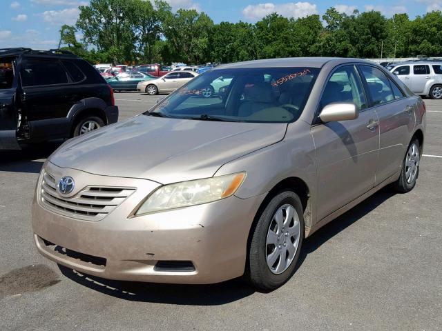 4T1BE46K77U555312 - 2007 TOYOTA CAMRY NEW GOLD photo 2