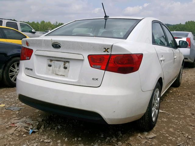 KNAFU4A20A5843316 - 2010 KIA FORTE EX WHITE photo 4