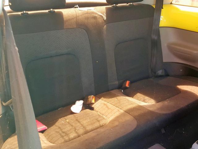 3VWCA21C9YM403477 - 2000 VOLKSWAGEN NEW BEETLE Sarı foto 6