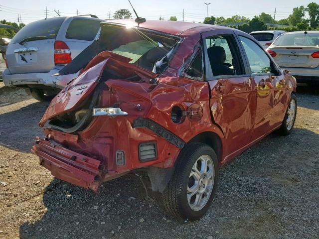 1FAHP36N69W234355 - 2009 FORD FOCUS SES RED photo 4