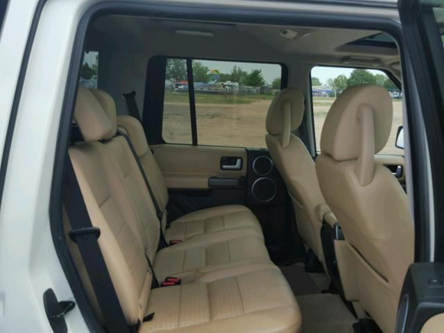 SALAD254X6A358220 - 2006 LAND ROVER LR3 SE WHITE photo 6