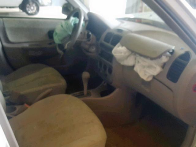 KMHCG45C35U633333 - 2005 HYUNDAI ACCENT GL WHITE photo 5