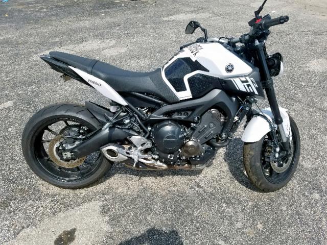 JYARN53E0HA000739 - 2017 YAMAHA FZ09 WHITE photo 9