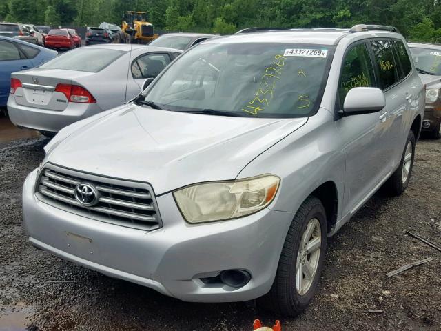 JTEES41A692125869 - 2009 TOYOTA HIGHLANDER SILVER photo 2