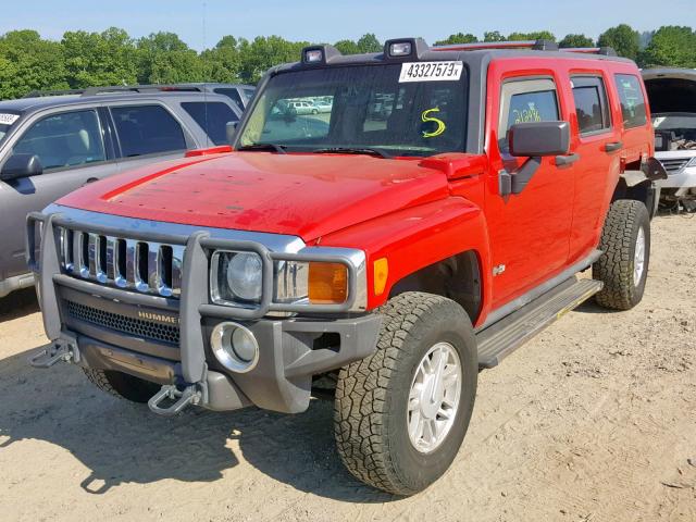 5GTDN136468160913 - 2006 HUMMER H3 RED photo 2