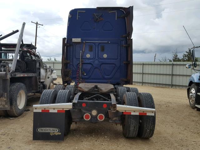 1FUJGLDR6DSBS2457 - 2013 FREIGHTLINER CASCADIA 1 BLUE photo 9