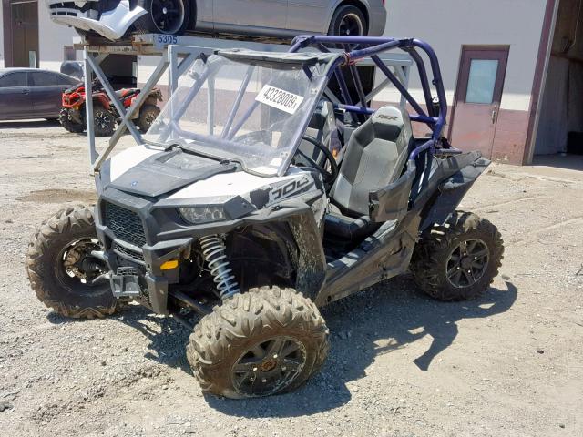 3NSVDE994FF435136 - 2015 POLARIS RZR XP 100 PURPLE photo 2