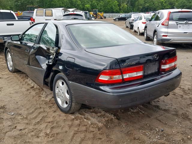 JT8BF28G4Y0268628 - 2000 LEXUS ES 300 BLACK photo 3