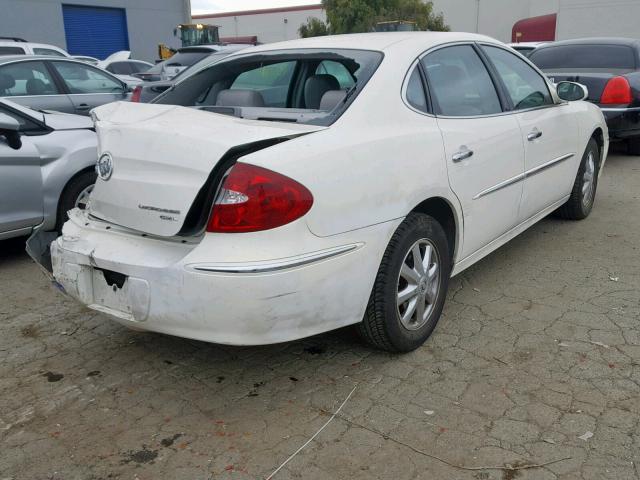 2G4WD532551315280 - 2005 BUICK LACROSSE C WHITE photo 4