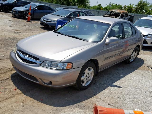 1N4DL01DXYC241865 - 2000 NISSAN ALTIMA XE BEIGE photo 2