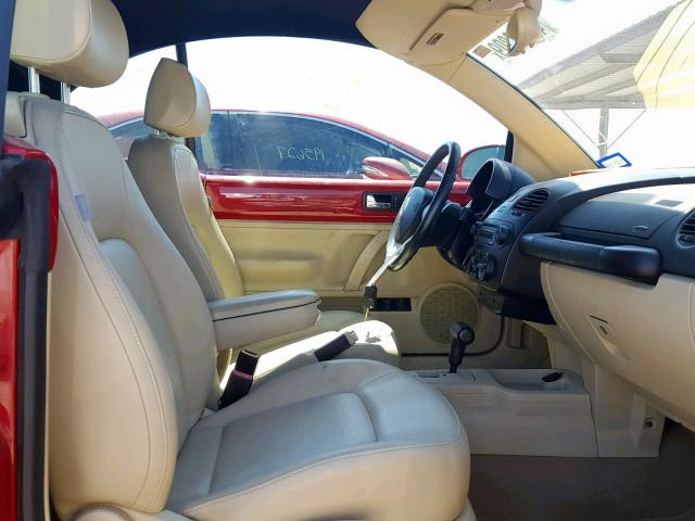 3VWRF31Y09M401227 - 2009 VOLKSWAGEN NEW BEETLE წითელი ფოტო 5