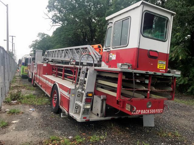 1F9F038T1YCST2100 - 2000 SEAGRAVE FIRE APPARATUS SEAGRAVE RED photo 3