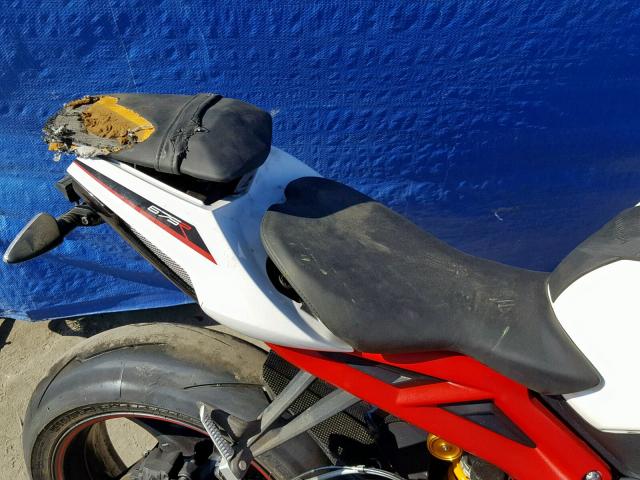 SMTA02YK5HJ789761 - 2017 TRIUMPH MOTORCYCLE DAYTONA 67 WHITE photo 6