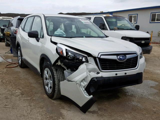 JF2SKAAC5KH488174 - 2019 SUBARU FORESTER WHITE photo 1