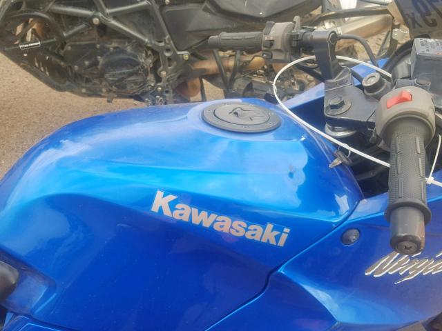 JKAEXMF117DA37972 - 2007 KAWASAKI EX250 F BLUE photo 5