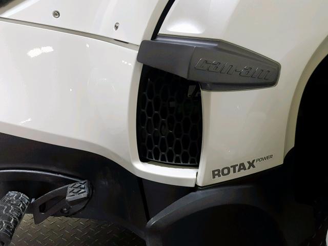 2BXNBDD2XJV003313 - 2018 CAN-AM SPYDER ROA WHITE photo 11