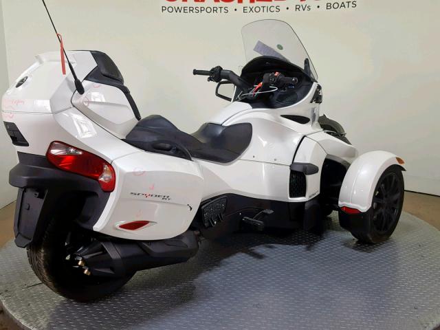 2BXNBDD2XJV003313 - 2018 CAN-AM SPYDER ROA WHITE photo 8