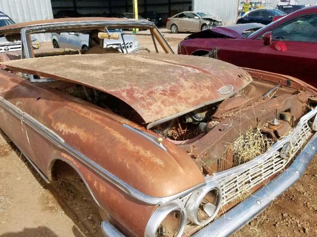 2J63W120598 - 1962 FORD GALAXIE500 MAROON photo 9