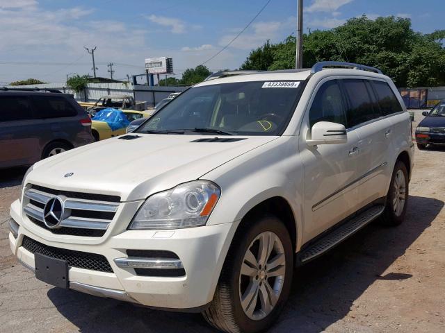 4JGBF7BE4CA799025 - 2012 MERCEDES-BENZ GL 450 4MA WHITE photo 2