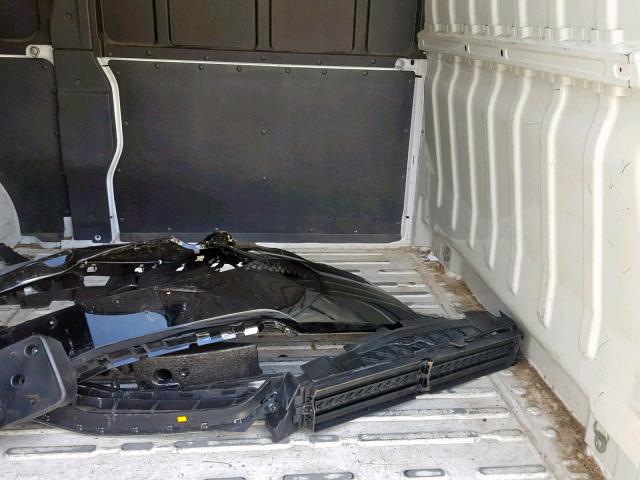 3C6TRVCG9JE138922 - 2018 RAM PROMASTER 白色 照片 6