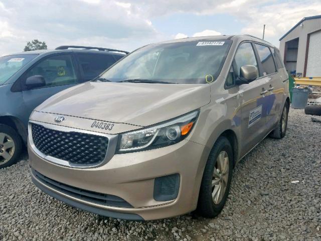 KNDMB5C15F6040383 - 2015 KIA SEDONA LX BEIGE photo 2