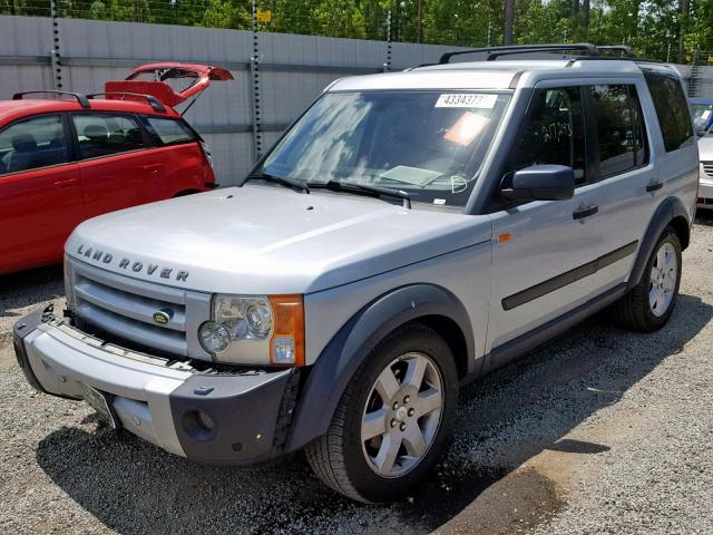 SALAG25436A389364 - 2006 LAND ROVER LR3 HSE SILVER photo 2