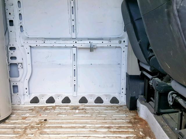 3C6TRVDG2HE519746 - 2017 RAM PROMASTER 白色 照片 6