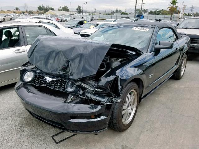 1ZVHT85H855165647 - 2005 FORD MUSTANG GT BLACK photo 2