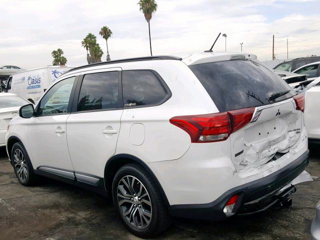 JA4AZ3A36GZ016286 - 2016 MITSUBISHI OUTLANDER WHITE photo 3