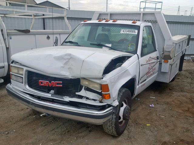 1GDJC34R2YF413158 - 2000 GMC SIERRA C35 WHITE photo 2