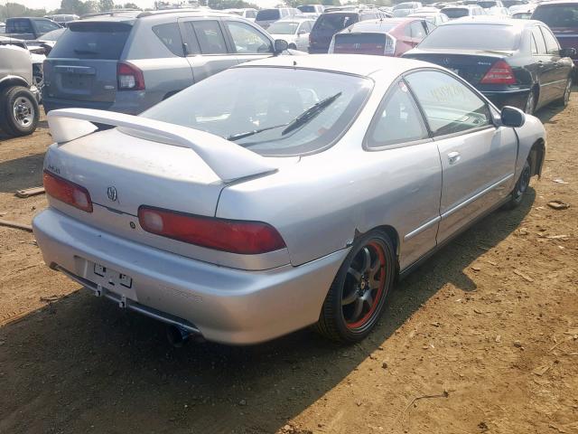 JH4DC435XWS006987 - 1998 ACURA INTEGRA LS SILVER photo 4