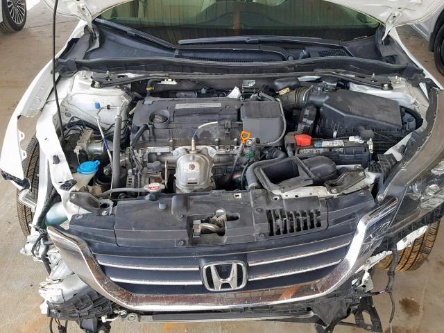 1HGCR2F8XFA062778 - 2015 HONDA ACCORD EXL WHITE photo 7