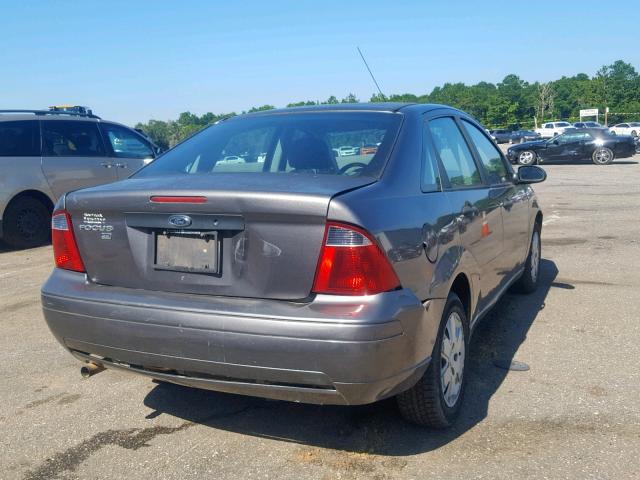 1FAFP34N87W170813 - 2007 FORD FOCUS ZX4 GRAY photo 4