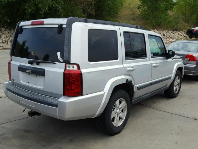 1J8HH48K97C599085 - 2007 JEEP COMMANDER SILVER photo 4