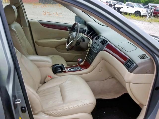 JTHBF30G120024279 - 2002 LEXUS ES 300 GREEN photo 5