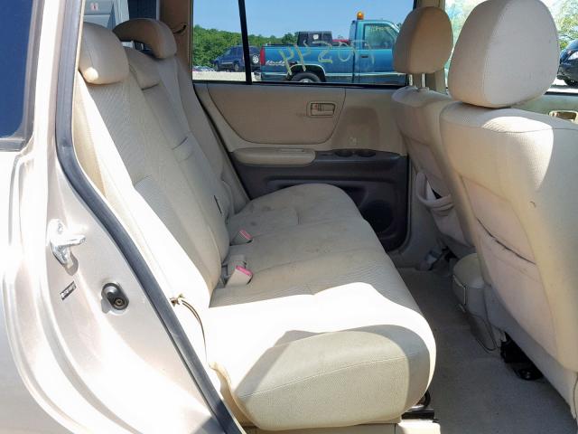 JTEDW21A460014717 - 2006 TOYOTA HIGHLANDER TAN photo 6