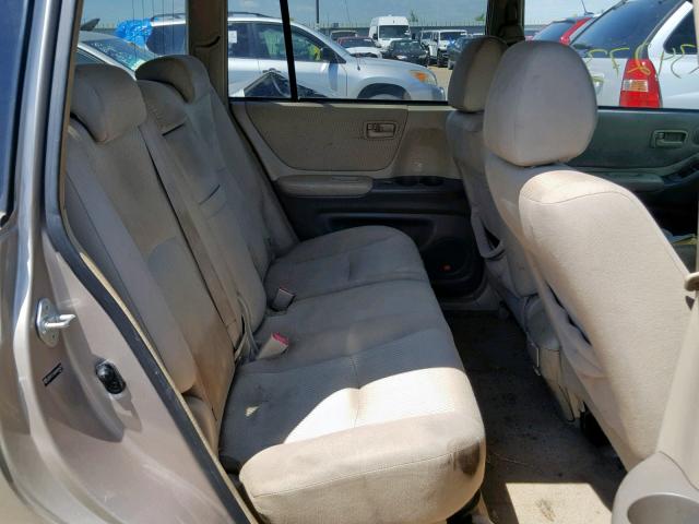 JTEGP21A040006475 - 2004 TOYOTA HIGHLANDER GOLD photo 6