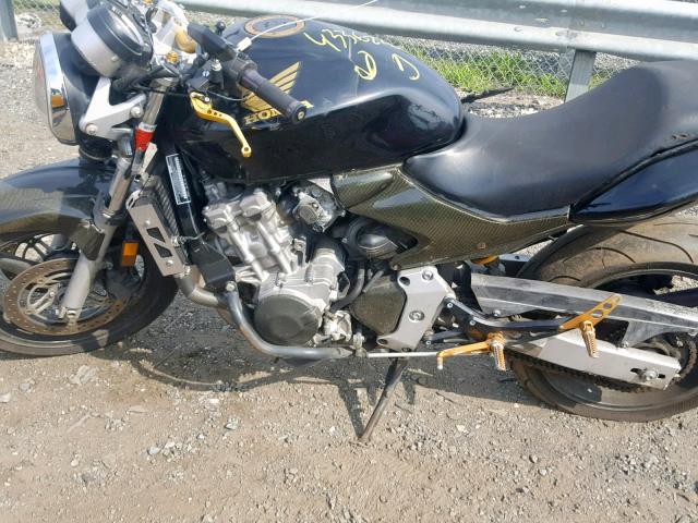 ZDCPC36024F000267 - 2004 HONDA CB600 F BLACK photo 7