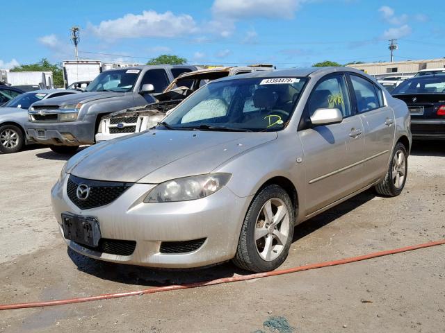 JM1BK12F241185324 - 2004 MAZDA 3 I GOLD photo 2