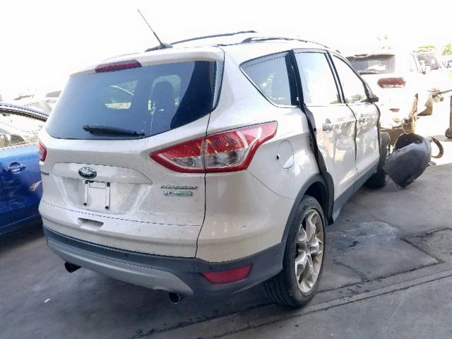 1FMCU0J96DUC70083 - 2013 FORD ESCAPE TIT WHITE photo 4