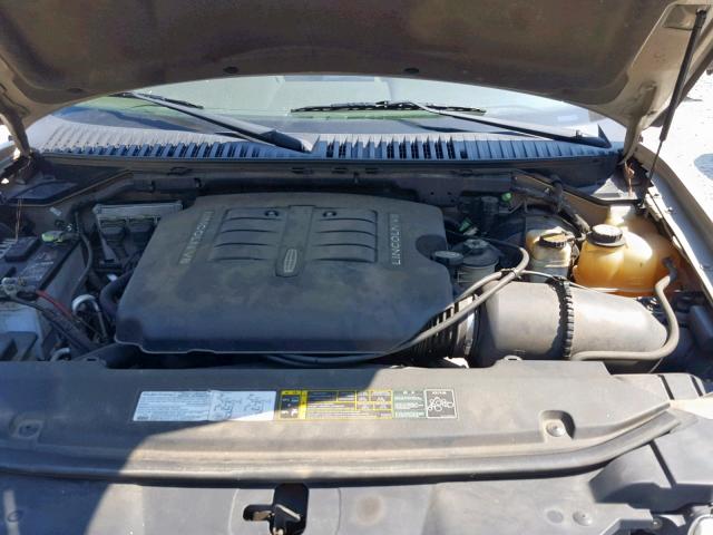 5LMFU27R24LJ25786 - 2004 LINCOLN NAVIGATOR ოქროსფერი ფოტო 7