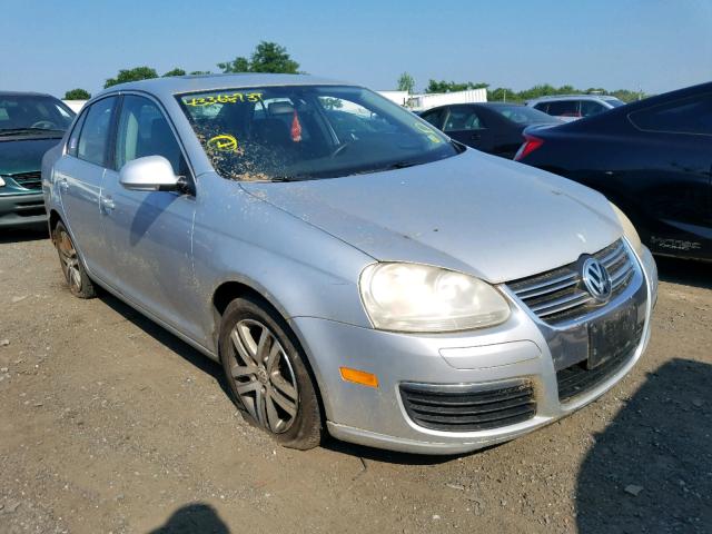 3VWSG71K26M740908 - 2006 VOLKSWAGEN JETTA 2.5 SILVER photo 1